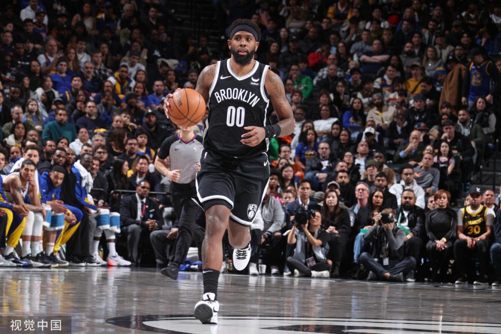 更是對於球 更是對於球