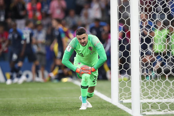 他選擇離開 他選擇離開